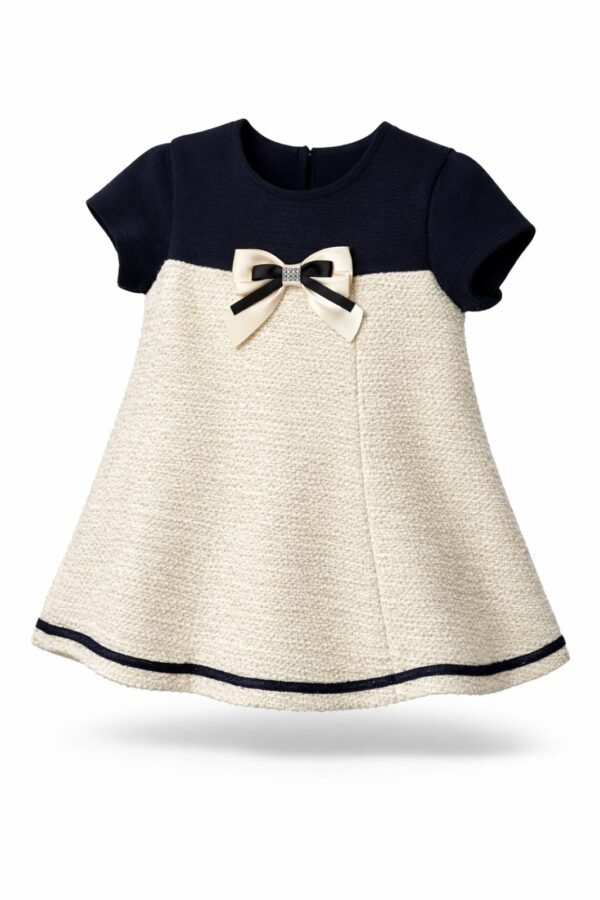 Φόρεμα άσπρο και μαύρο με φιόγκο